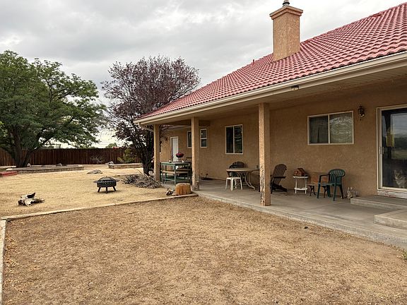 4th image of 311 Hollyhock Cir
