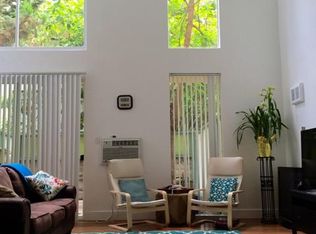 11937 Gorham Ave APT 5, Los Angeles, CA 90049