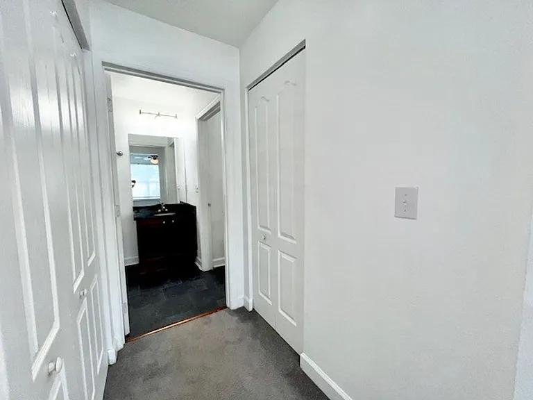 2071 Dixie Belle Dr #K — Photo 24