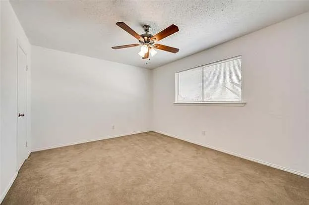 9829 Park Lane Ct #B — Photo 10