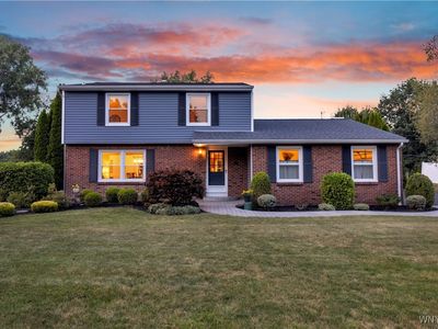 72 Candy Ln, Orchard Park, NY, 14127