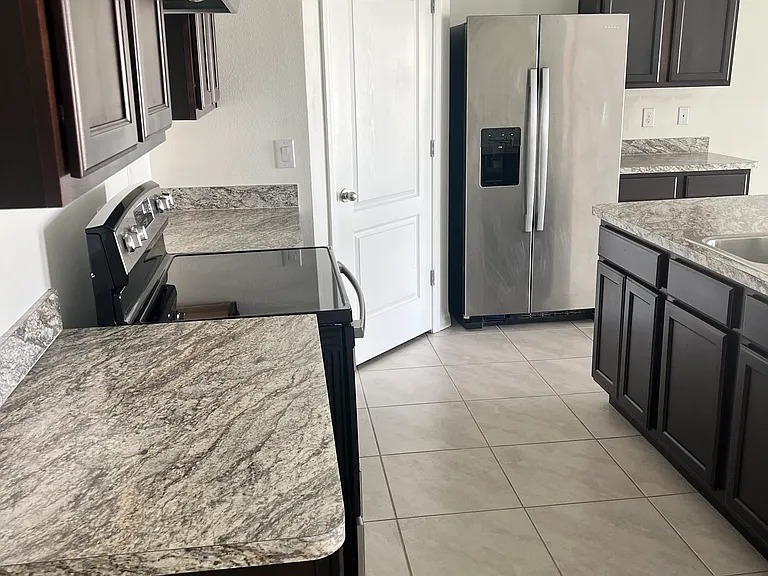 397 Corso Loop — Photo 19