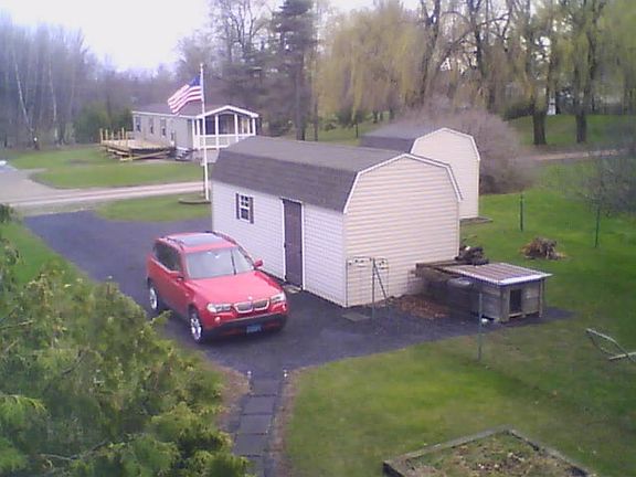 Garage & 10’x10’ Office/G Rm