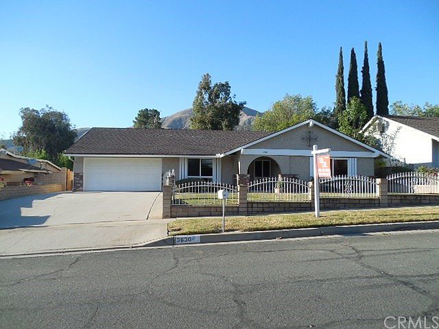 1st image of 3630 Pumalo St