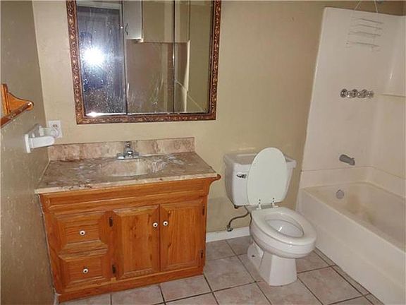 5th image of 3613 W Sierra Vista Dr