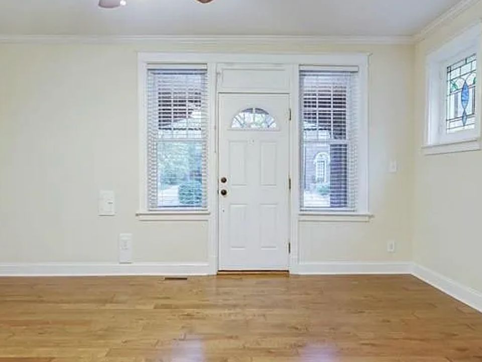 1st image of 7049 Amherst Ave #2