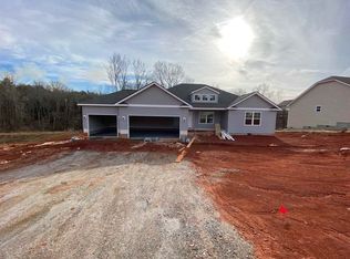 760 Hammett Pointe Ct, Lyman, SC 29365
