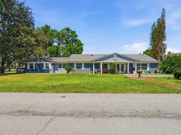 3678 E Lake Dr, Land O Lakes, FL 34639