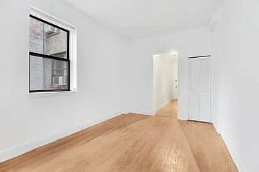 Rented by Cooper & Cooper Real Estate