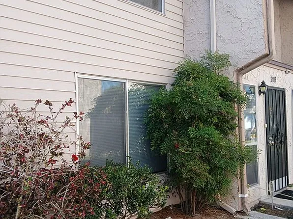 2013 Whitby Dr #2203, Orlando, FL 32839