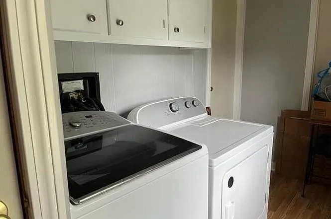 25 Sandalwood Cir — Photo 17