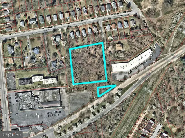 Sinclair Ln, Baltimore, MD 21206