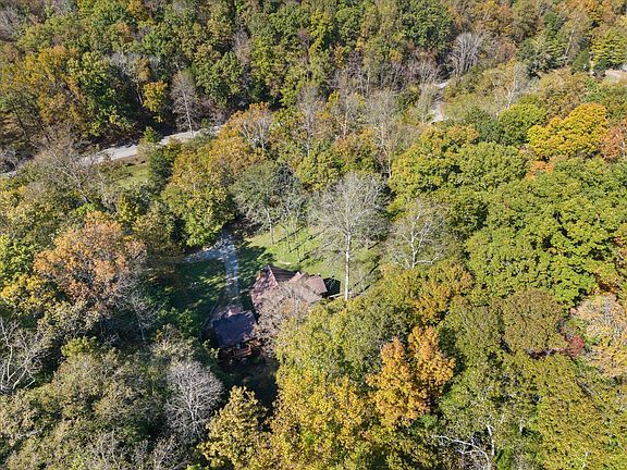 24th image of 5700 Leipers Creek Rd