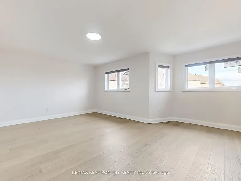 77 Frank Endean Rd — Photo 29