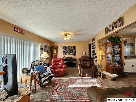2nd image of 2626 15th St SW