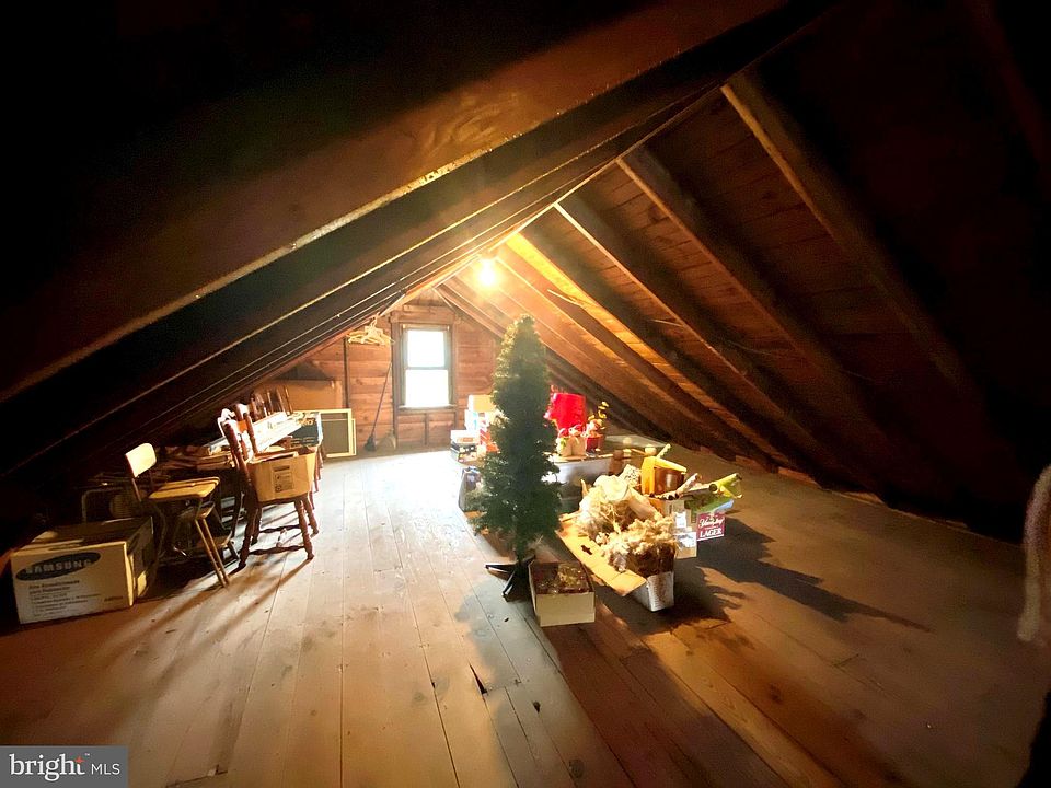 2nd image of 18 Brandriff Ave