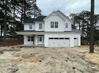 613 Watauga Ln, Aberdeen, NC 28315