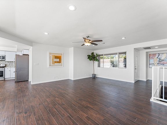 Street entrance to living room / dining room