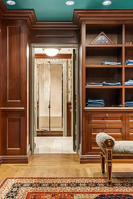 Sold by Modlin Group | media 22