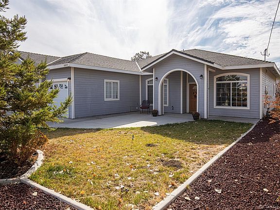3rd image of 18071 Rawhide Ct