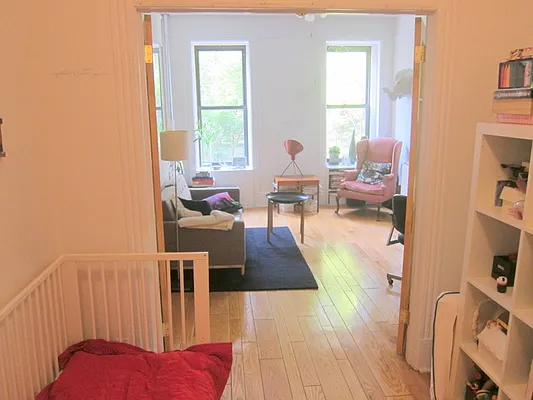 Rented by Chartwell Manhattan Realty | media 2