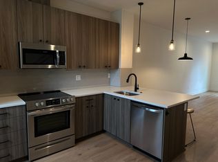 7006 SE Duke St UNIT A, Portland, OR 97206