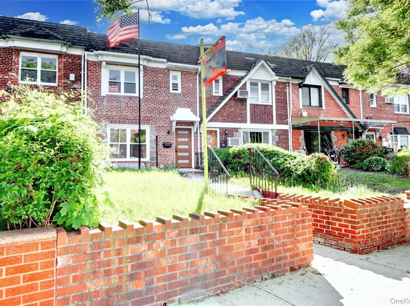 6110 84th Street, Middle Village, NY 11379