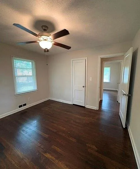 2174 Trailwood Dr SE — Photo 17