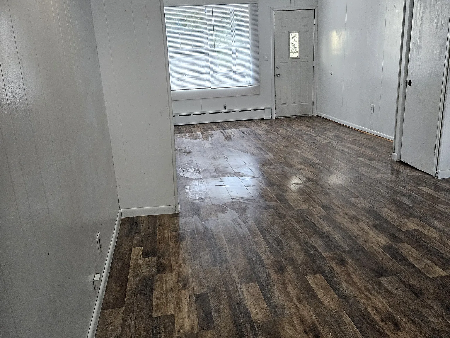 3 bed, 1300 sqft, $1,250 — Photo 3