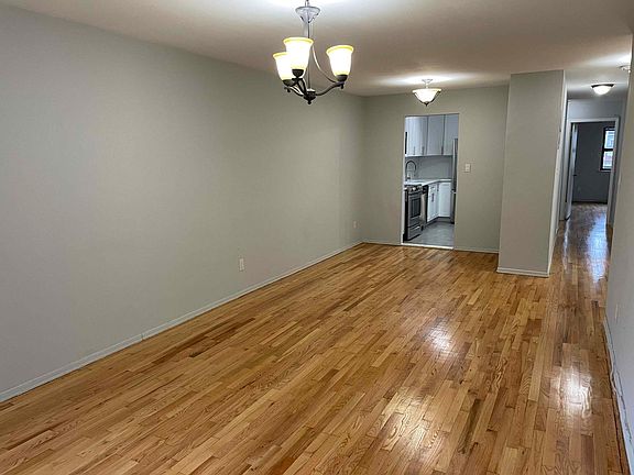 2nd image of 24033 69th Ave APT 1