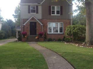 1830 E 227th St, Euclid, OH 44117