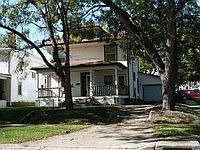 1st image of 1921 Ross St