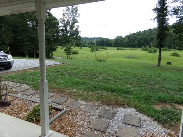 291 Mossy Oak Dr, Morgantown, KY 42261