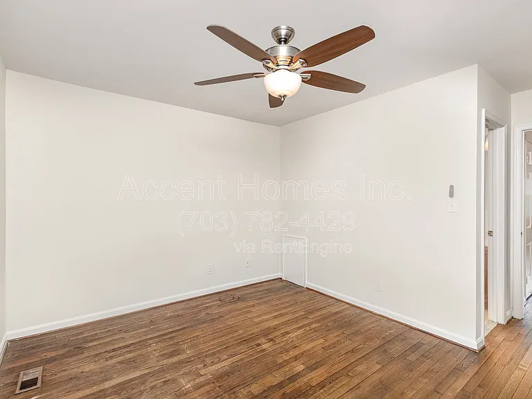 449 Old Town Ct — Photo 20