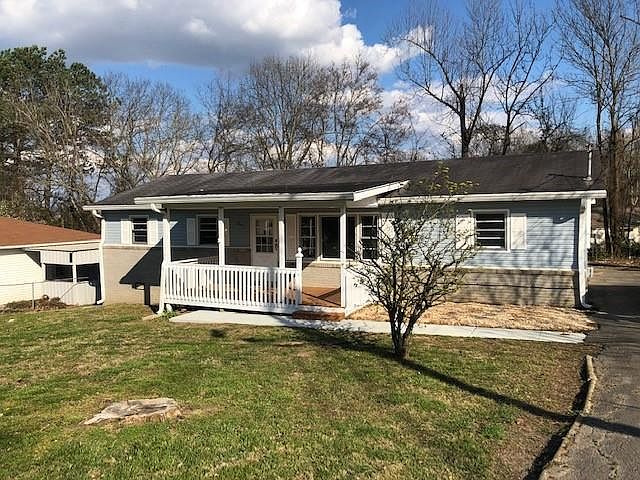 1st image of 305 Fairoak St