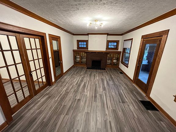 2nd image of 726 N Grant Ave
