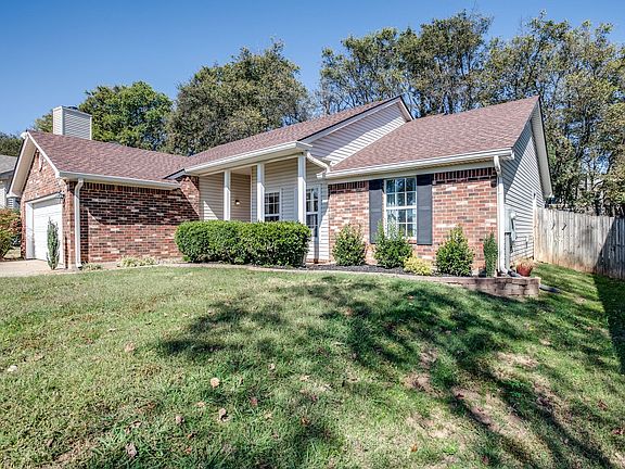 4th image of 1608 Aaronwood Dr