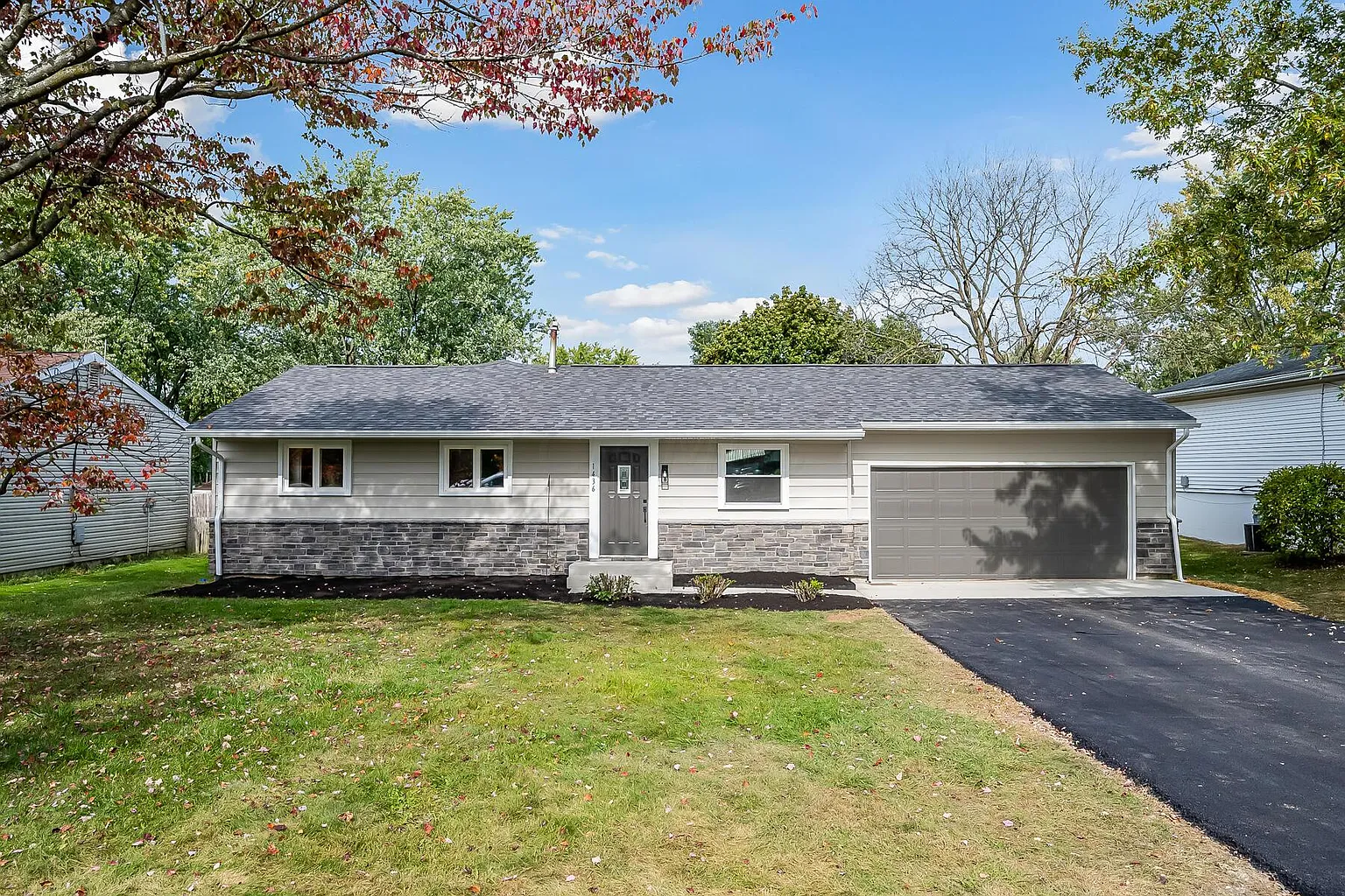 1436 Bellefontaine Ave photo 1