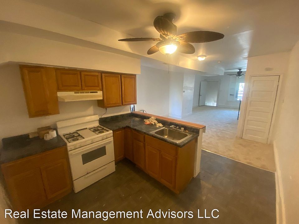 1st image of 6013 Lansdowne Ave Floor 2