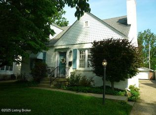 1411 Falcon Dr, Louisville, KY 40213