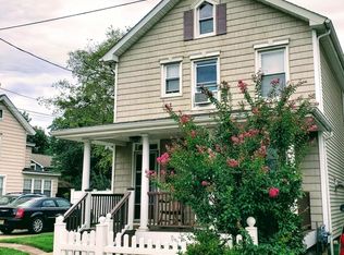 95 2nd St, Keyport, NJ 07735