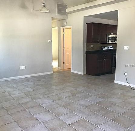 5th image of 6618 Kingswood Dr N