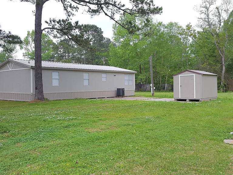 1340 Belfield Rd — Photo 3