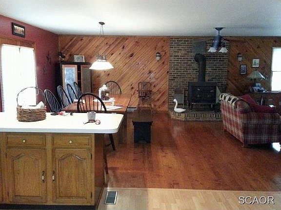 2nd image of 28913 Cannon Dr