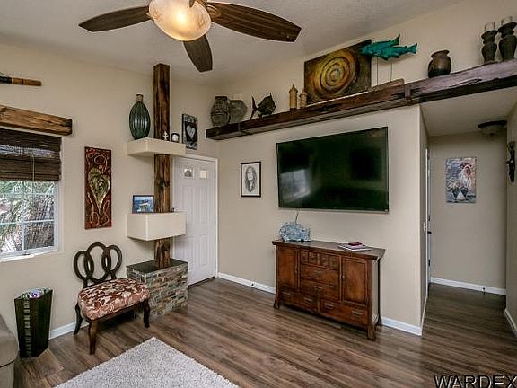 4th image of 2567 Palisades Dr