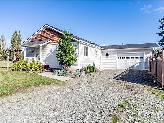 2nd image of 2044 McNeil St