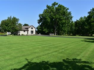 858 Burritt Rd, Hilton, NY 14468