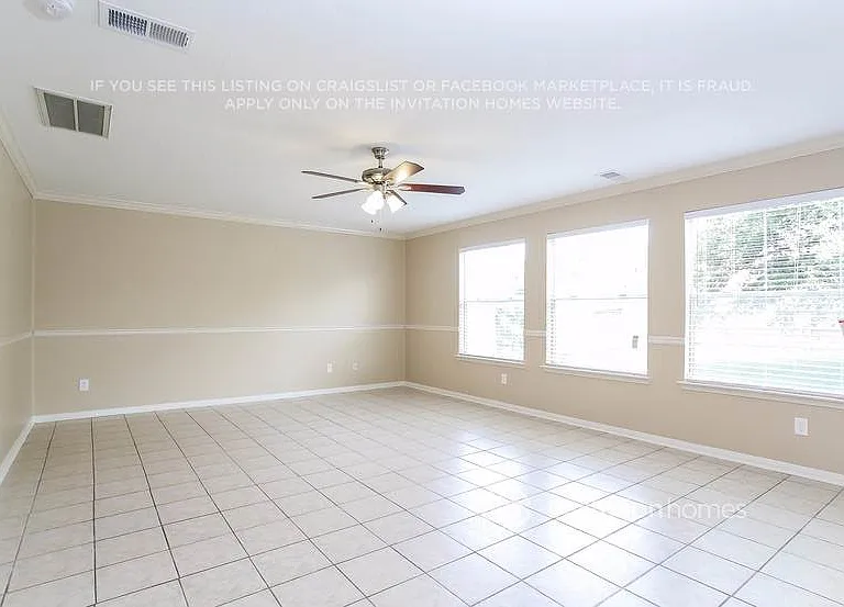21346 Hadrian Dr — Photo 4