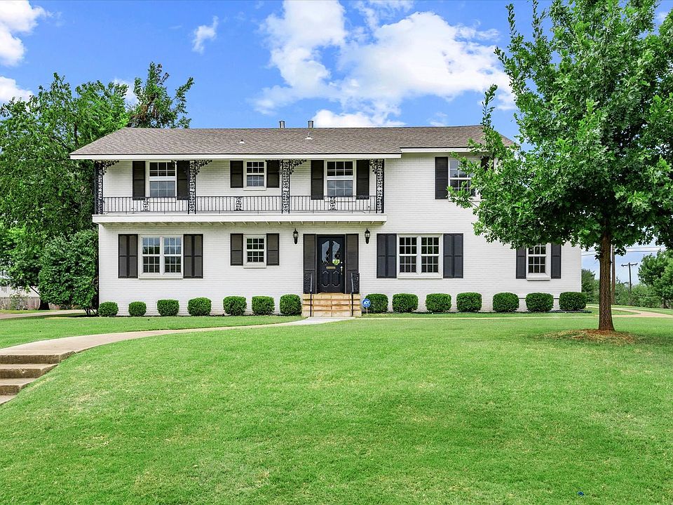 1st image of 6529 Avondale Dr #L