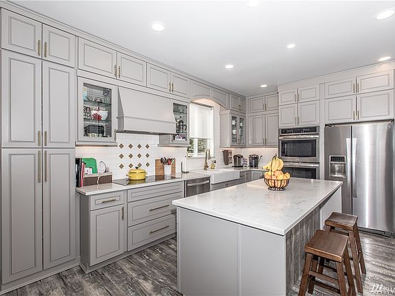 3rd image of 8501 156th Street Ct E